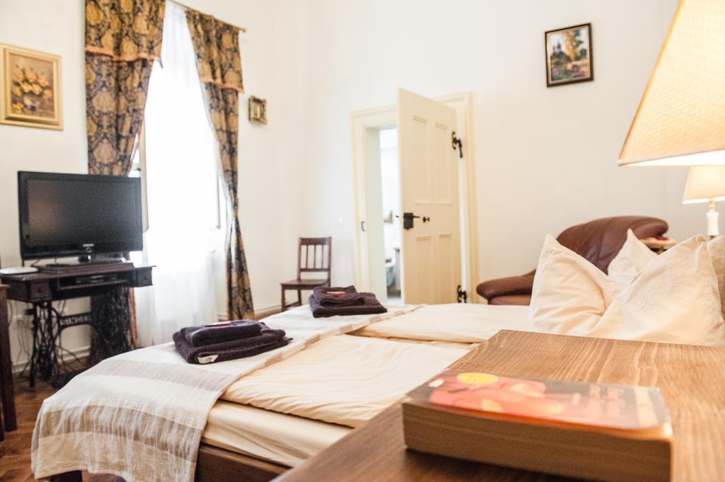 Brukenthal Central Apartments Sibiu Exterior foto